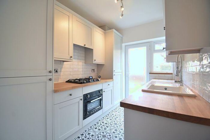 2 Bedroom Terraced House To Rent In Richmond Road, Basingstoke, RG21