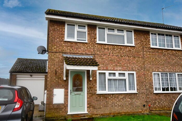 3 Bedroom Semi-Detached House To Rent In North Wootton, PE30