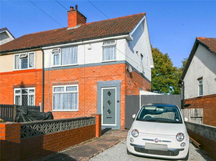 3 Bedroom Semidetached House For Sale In Moore Crescent, Oldbury, B68