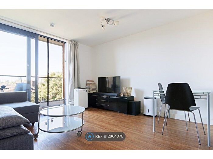 1 Bedroom Flat To Rent In Ottawa House, London, SE16