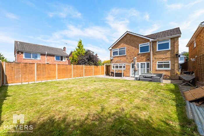 4 Bedroom Detached House For Sale In Wollaton Road, Ferndown, BH22
