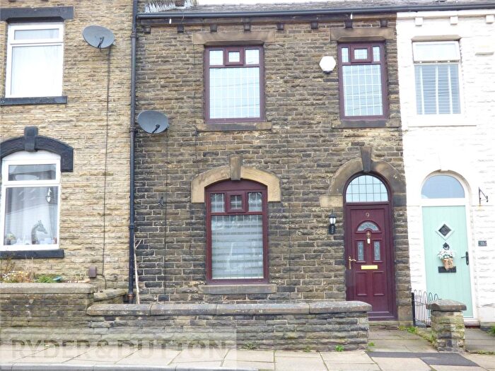 3 Bedroom Terraced House To Rent In Rushcroft Road, Shaw, Oldham, Greater Manchester, OL2
