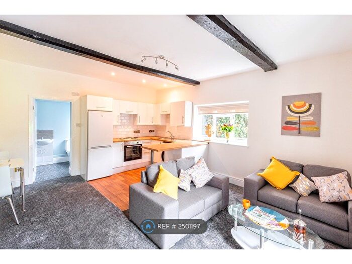 1 Bedroom Flat To Rent In College House, Worcester, WR1