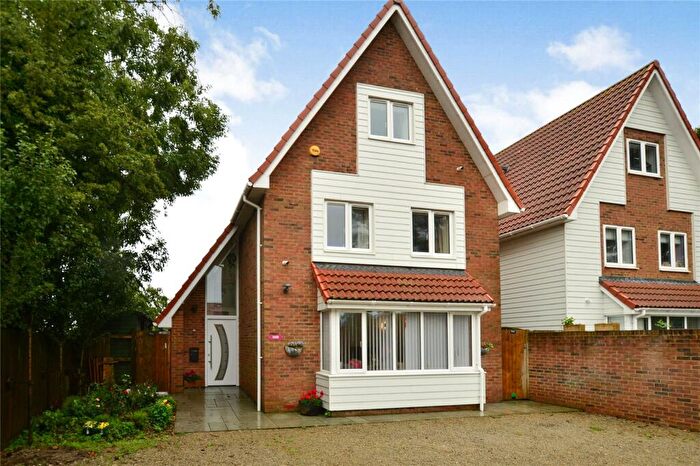 5 Bedroom Detached House For Sale In Canterbury Road, Densole, Folkestone, Kent, CT18