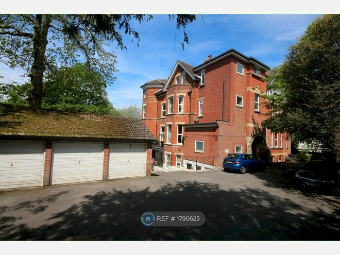 2 Bedroom Flat To Rent In Bodorgan House, Bournemouth, BH2