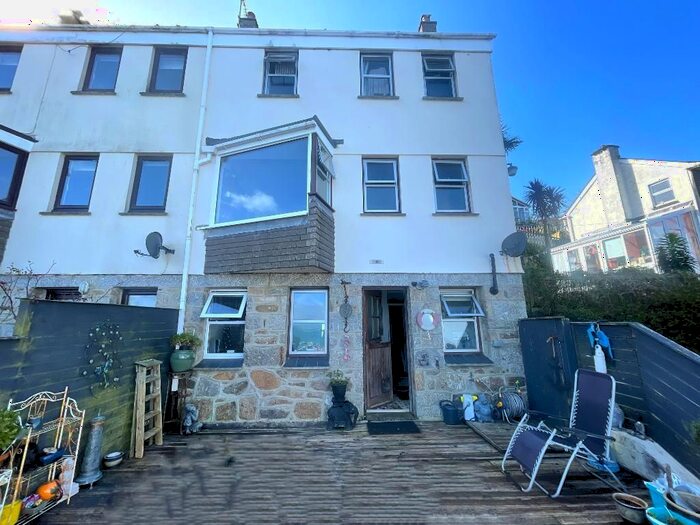 4 Bedroom End Terrace House For Sale In Newlyn, Penzance, TR18