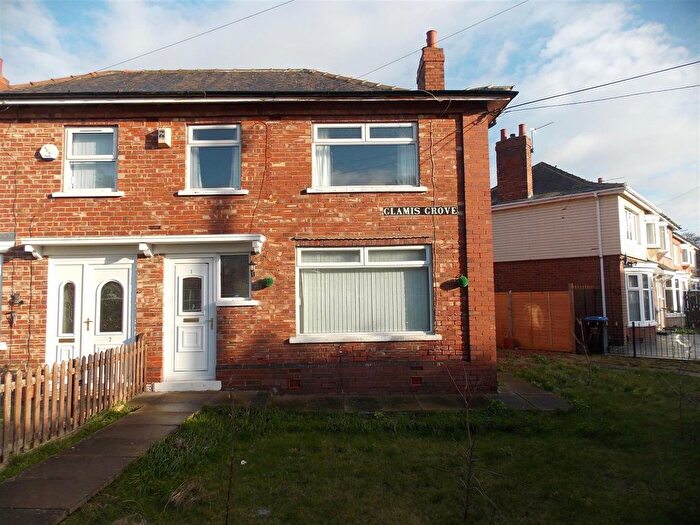 3 Bedroom Semi Detached House To Rent In Glamis Grove, Middlesbrough, TS4