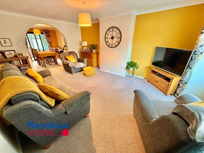 4 Bedroom Detached House For Sale In Crown Hill Way, Stanley Common, Ilkeston, DE7