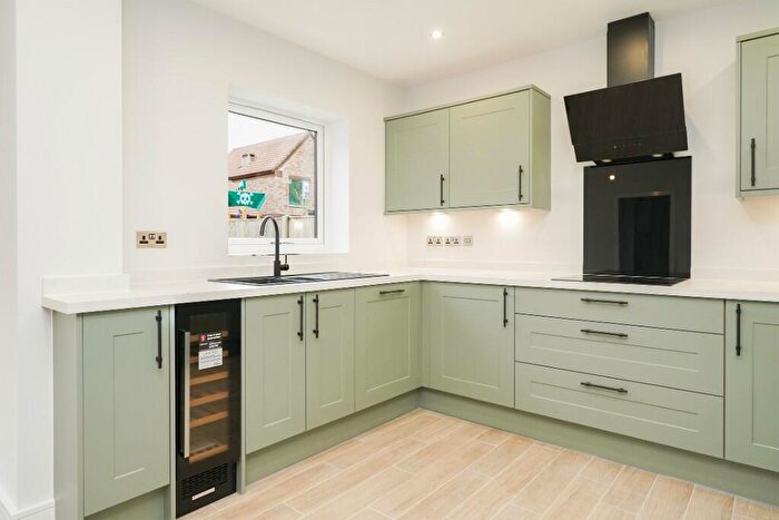 4 Bedroom Detached House For Sale In Knights Walk, Sutton Cum Lound, DN22