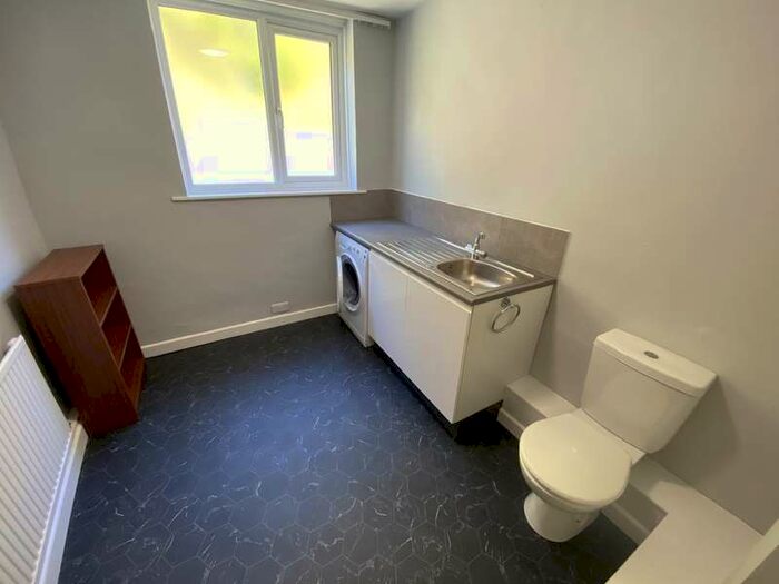 2 Bedroom Cottage House To Rent In High Littleton / Paulton Boundaries