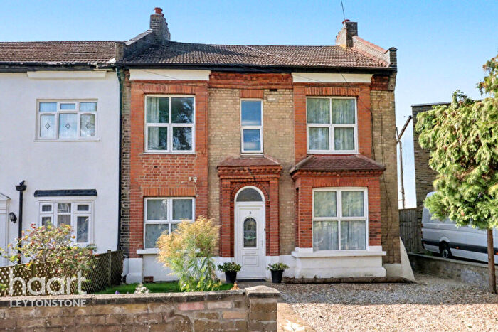 4 Bedroom Semi Detached House For Sale In Drayton Road, London, E11
