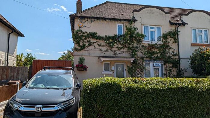 3 Bedroom Semi-Detached House To Rent In Lower Broad Street, Dagenham, RM10