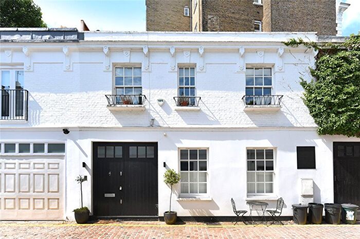 3 Bedroom Mews To Rent In Laverton Mews, London, SW5