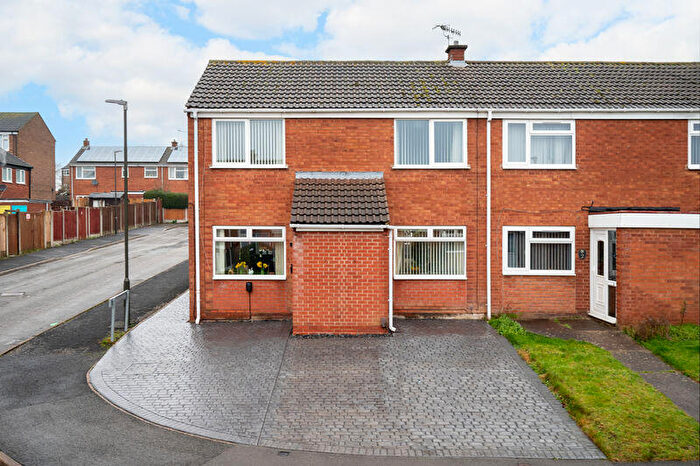 3 Bedroom Terraced House For Sale In Hatton Drive, Holme Hall, Chesterfield, S40