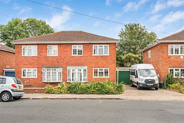 3 Bedroom Semi-detached House For Sale In Sudbury Avenue, North Wembley, HA0