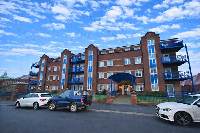 1 Bedroom Apartment For Sale In Scholars Court, Kings Road, Lytham St. Annes, Lancashire, FY8