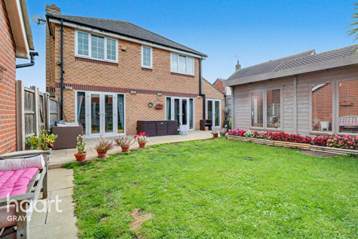 4 Bedroom Detached House For Sale In Welling Road, Orsett, RM16