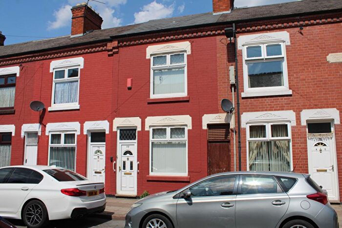 3 Bedroom Terraced House For Sale In Wand Street, Belgrave, Leicester, LE4