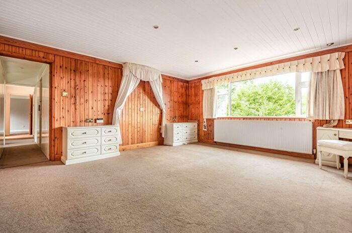 5 Bedroom Detached House To Rent In Park Road, Kenley, CR8