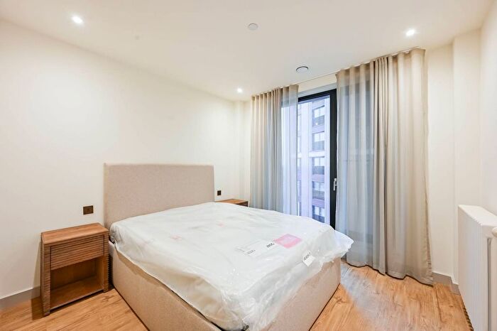 1 Bedroom Flat To Rent In The Eades, Selborne Road, Walthamstow, E17