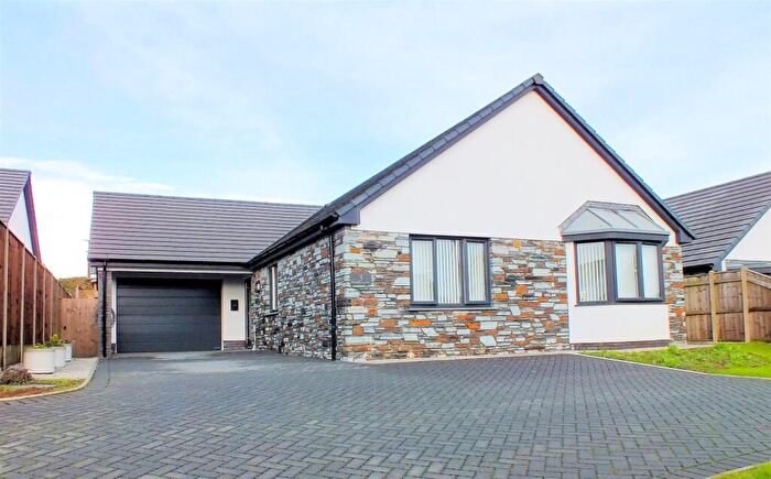 3 Bedroom Bungalow For Sale In Parkham, EX39