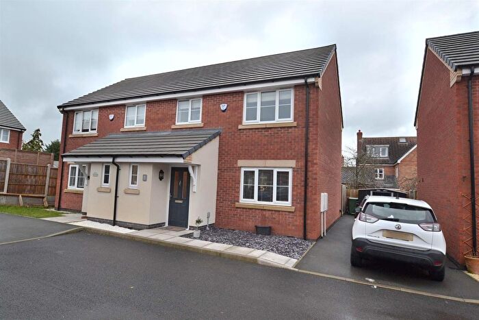 3 Bedroom Semi Detached House For Sale In Healy Close, Sileby, Leicestershire, LE12