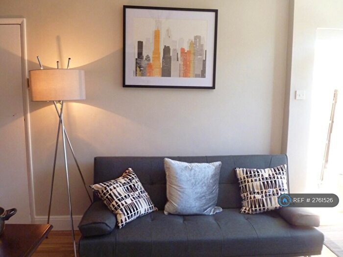 1 Bedroom Flat To Rent In Hurcott Road, Kidderminster, DY10