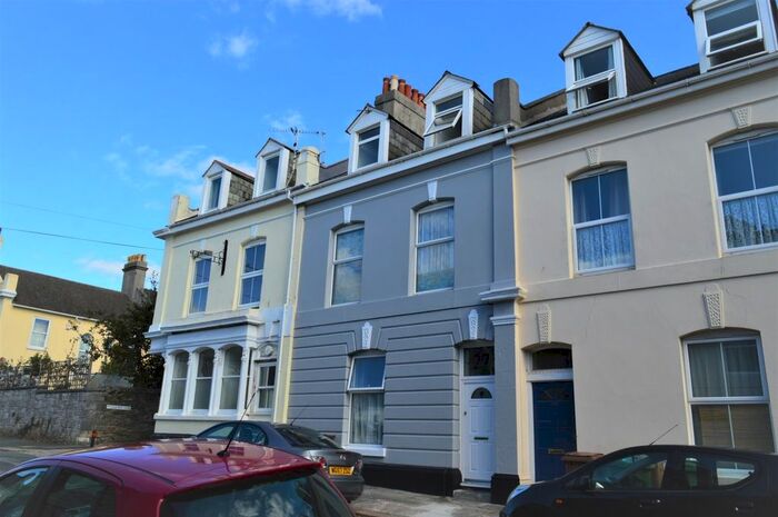 1 Bedroom Flat To Rent In Benbow Street, Stoke, Plymouth, PL2