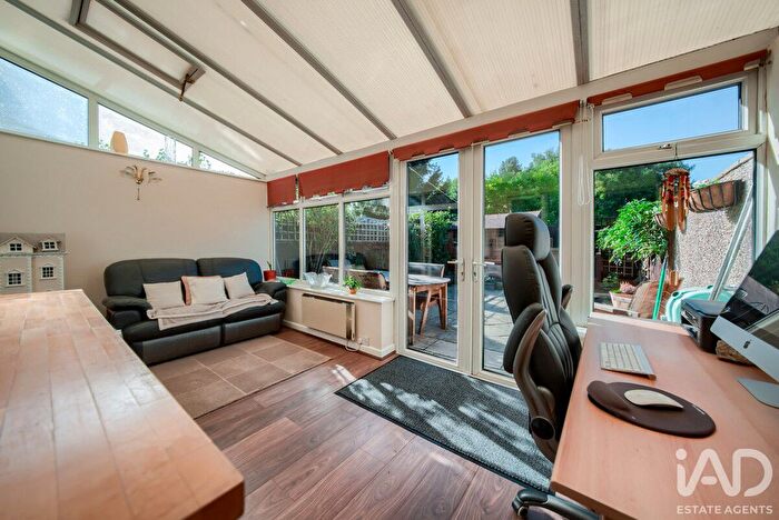 3 Bedroom Terraced House For Sale In Sedgemoor Road, Coventry, CV3