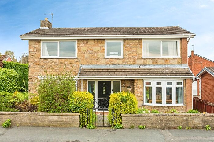 4 Bedroom Detached House For Sale In Marriott Grove, Wakefield, WF2