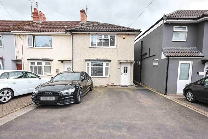 2 Bedroom End Of Terrace House For Sale In Chinn Brook Road, Birmingham, West Midlands, B13