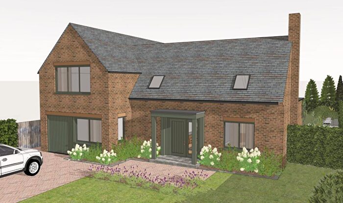 4 Bedroom Detached House For Sale In Tilsworth Road, Beaconsfield, HP9