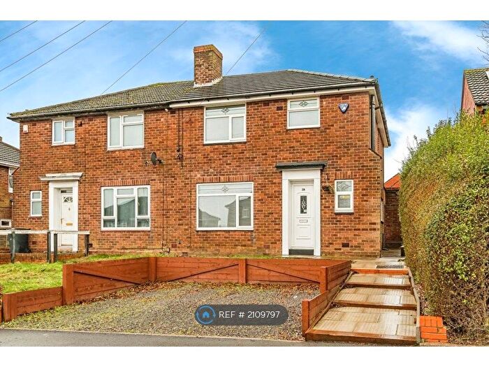 3 Bedroom Semi-Detached House To Rent In Meres Road, Halesowen, B63