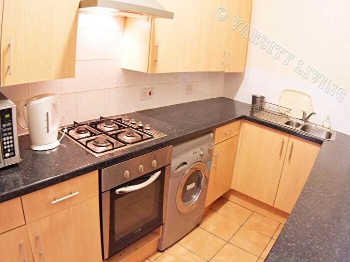 1 Bedroom Apartment To Rent In High Street, Bangor, LL57
