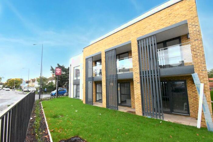 1 Bedroom Apartment To Rent In Harrow Lane, Maidenhead, SL6