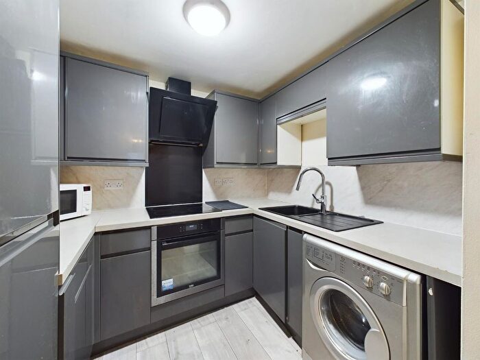 1 Bedroom Flat To Rent In Church Road, St. George, Bristol, BS5