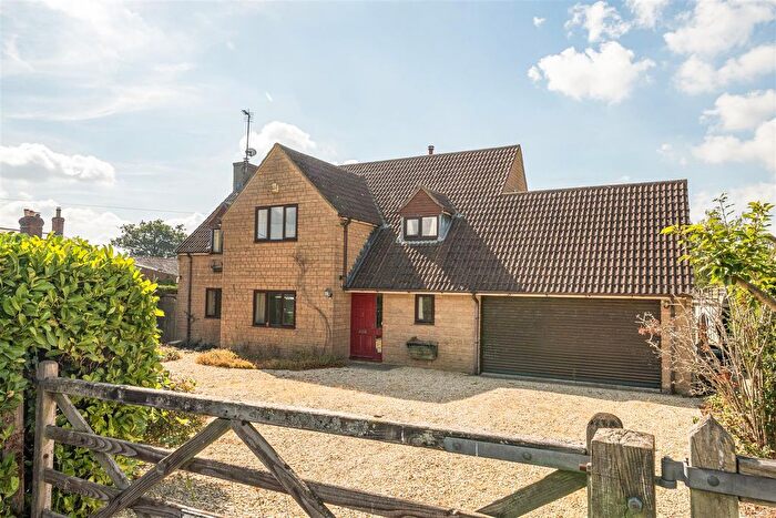 3 Bedroom Detached House For Sale In Holwell, Sherborne, Dorset, DT9