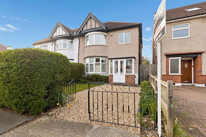 3 Bedroom Semi Detached House For Sale In Headstone Lane, North Harrow, HA2