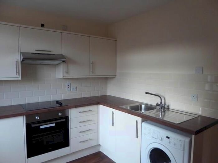 2 Bedroom Flat To Rent In Whitehall Place, Aberdeen, AB25