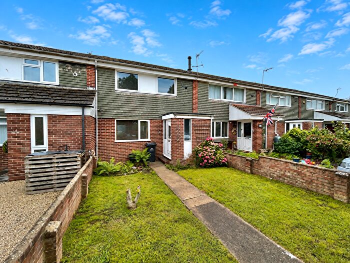 2 Bedroom Terraced House For Sale In Welbeck Road, Yeovil, Somerset, BA21