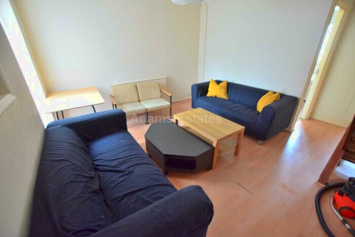 4 Bedroom Terraced House To Rent In Hatherley Road, Reading, RG1