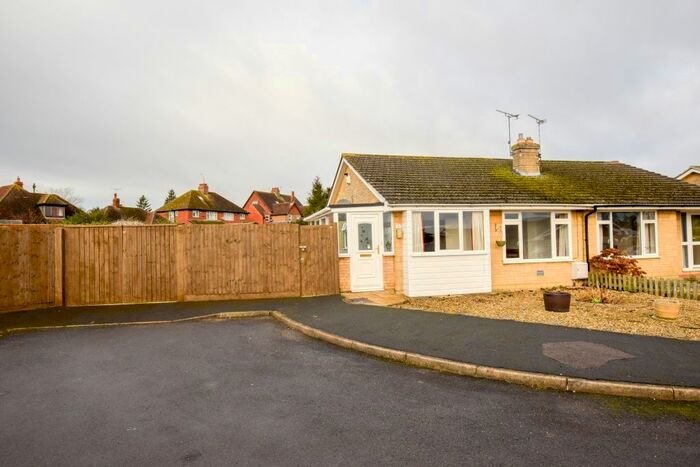 2 Bedroom Semi-Detached House To Rent In Bridgewater Crescent, Brackley, NN13