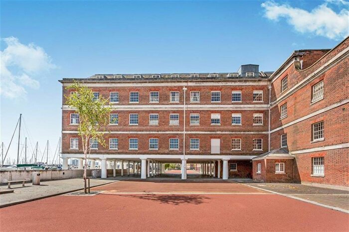 2 Bedroom Apartment To Rent In Weevil Lane, Gosport, PO12