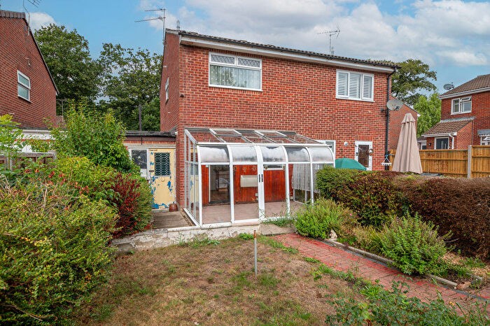 2 Bedroom Semi-Detached House For Sale In Place Crescent, Purbrook, PO7
