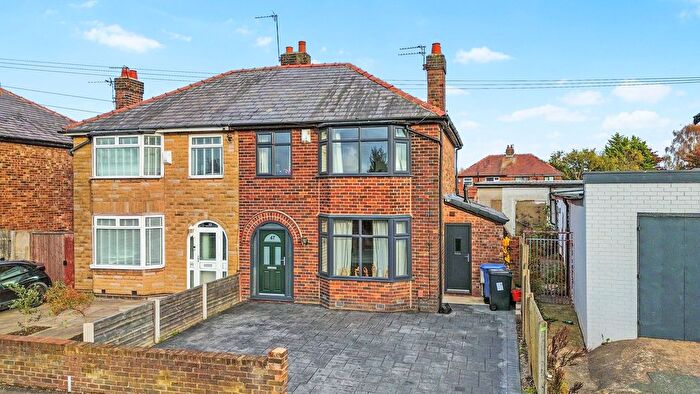 3 Bedroom Semi Detached House For Sale In Birtles Road, Warrington, WA2