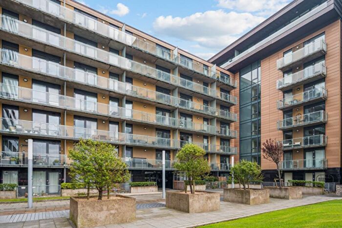 1 Bedroom Flat To Rent In Glasgow Harbour Terrace, Flat /, Glasgow Harbour, Glasgow, G11