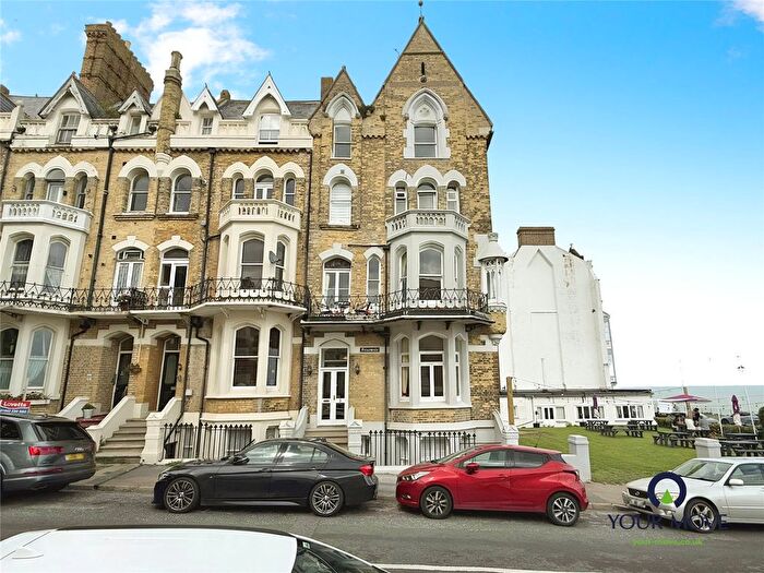 8 Bedroom End Of Terrace House For Sale In Albert Road, Ramsgate, Kent, CT11