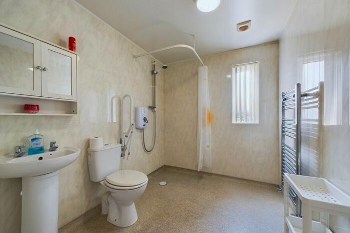 2 Bedroom Semi-Detached Bungalow For Sale In Greenmoor Road, Egremont, CA22