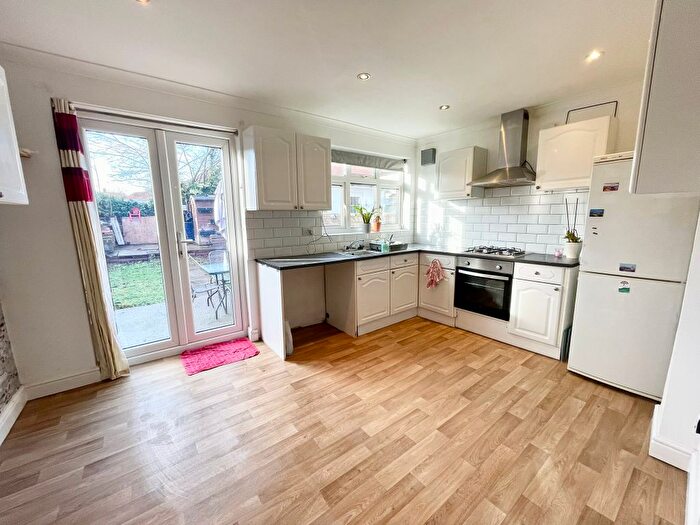 2 Bedroom Terraced House To Rent In Morris Road, Dagenham, RM8