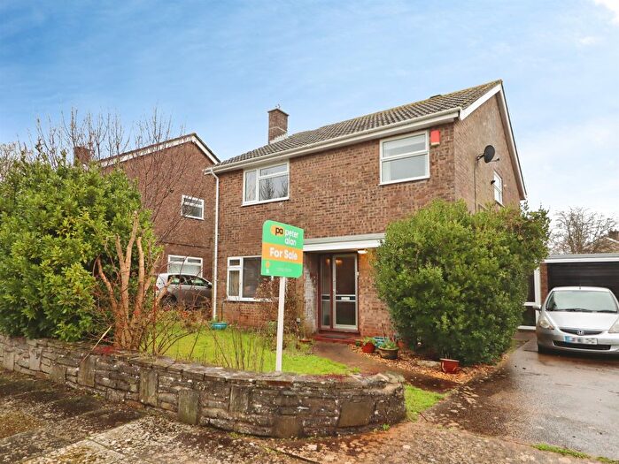 4 Bedroom Detached House For Sale In Winsford Road, Sully, Penarth, CF64